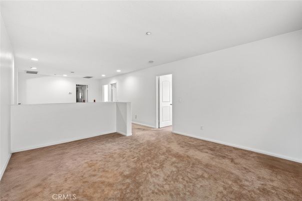 Empty room, Interior, Recessed Lighting