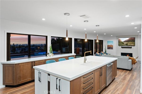 Fireplace, Interior, Kitchen, Living room, Pendant Lights, Recessed Lighting, Wood Texture Flooring