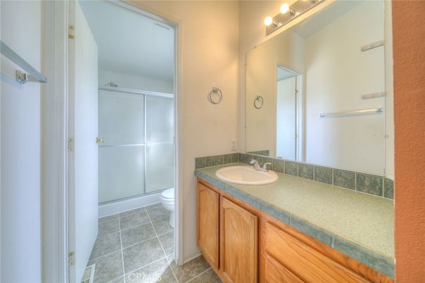 Bathroom, Interior, Tile Countertops