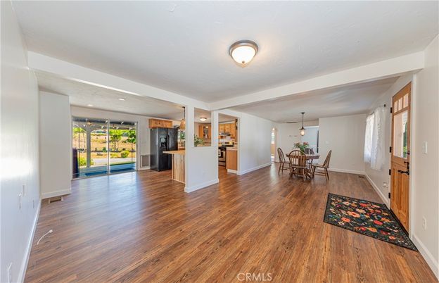 Dining room, Interior, Kitchen, Pendant Lights, Recessed Lighting, Wood Texture Flooring