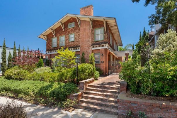 Exterior, Facade, Brick Facade, Tudor Revival