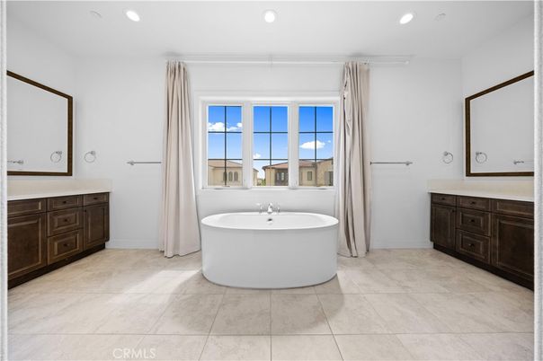 Bathroom, Free Standing Baths, Interior, Recessed Lighting