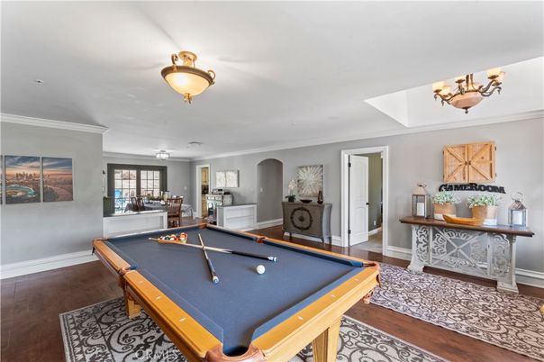 Billiard Table, Game Room, Interior, Wood Texture Flooring