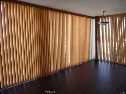 Empty room, Interior, Pendant Lights, Wood Texture Flooring