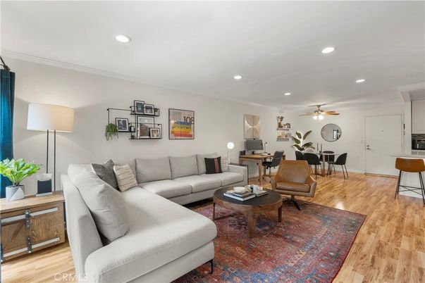 Dining room, Interior, Living room, Recessed Lighting, Wood Texture Flooring