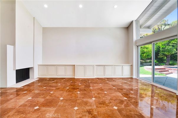 Empty room, Fireplace, Interior, Recessed Lighting