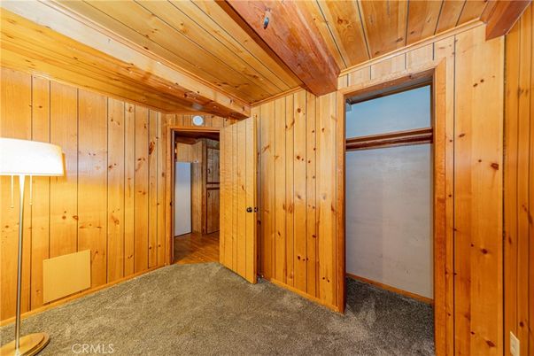 Empty room, Interior, Wooden Ceilings, Wooden Walls