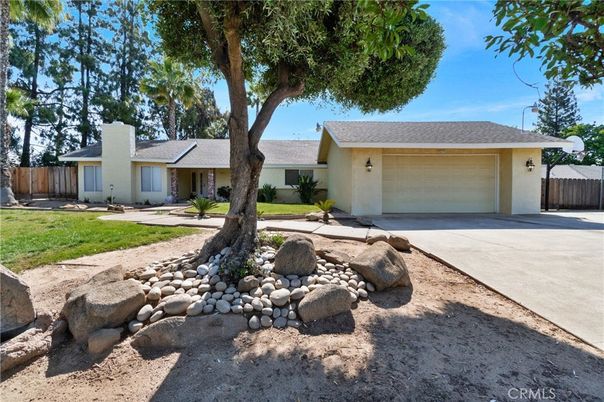 Attached, Backyard, Exterior, Facade, Ranch