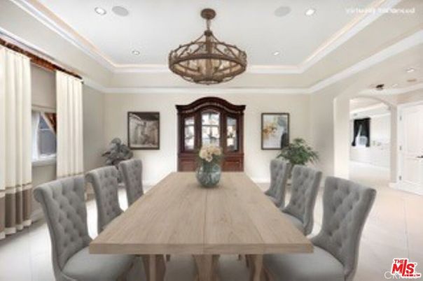 Chandelier, Dining room, Interior, Recessed Lighting