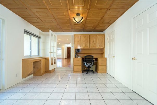 Home Office, Interior, Recessed Lighting, Wooden Ceilings