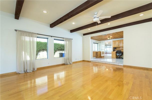 Empty room, Interior, Recessed Lighting, Wooden Beams, Wood Texture Flooring