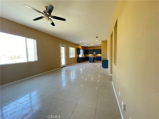 Empty room, Interior, Kitchen, Recessed Lighting