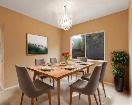 Chandelier, Dining room, Interior
