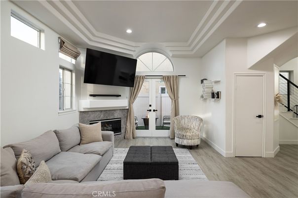 Fireplace, Interior, Living room, Recessed Lighting, Wood Texture Flooring