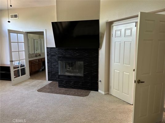 Empty room, Fireplace, Interior