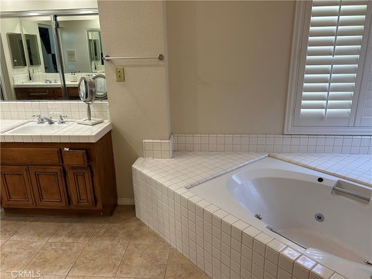 Bathroom, Interior, Tile Countertops