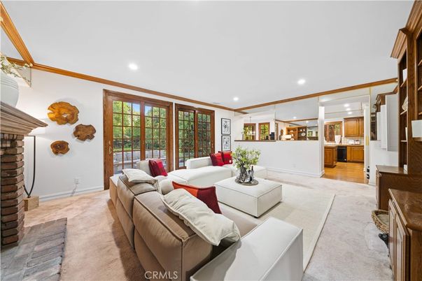 Interior, Kitchen, Living room, Recessed Lighting, Wood Texture Flooring