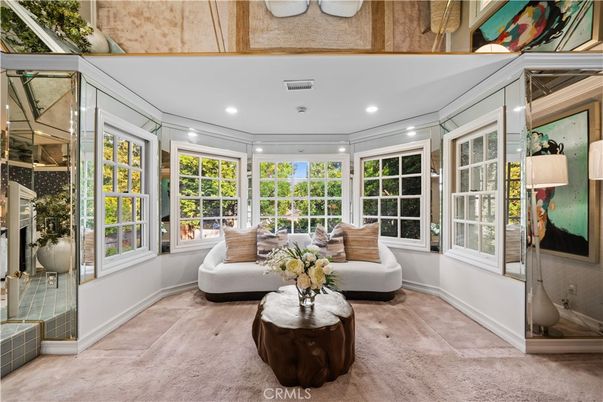 Interior, Living room, Recessed Lighting, Sun Room