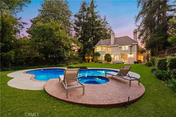 Backyard, Exterior, Pool