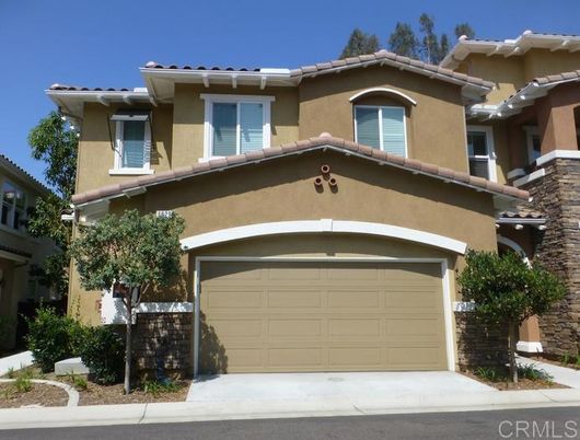 Attached, Exterior, Facade, Mediterranean