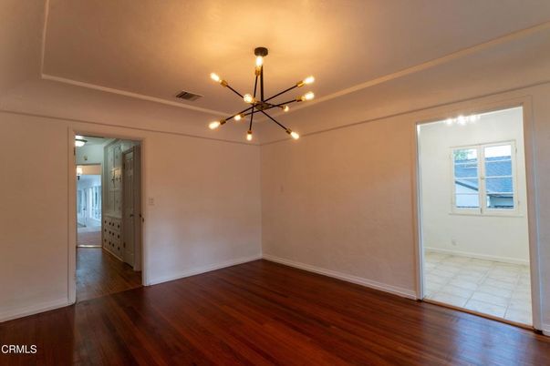 Empty room, Interior, Pendant Lights, Wood Texture Flooring
