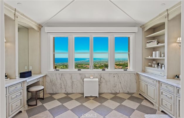 Home Office, Interior, Water