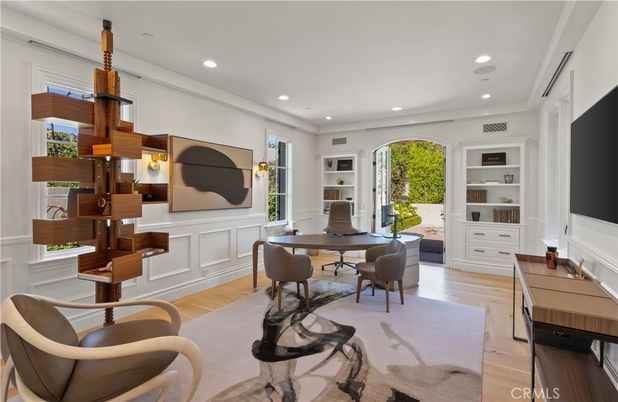 Home Office, Interior, Recessed Lighting, Wood Texture Flooring