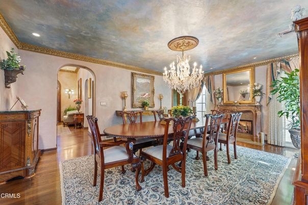 Chandelier, Dining room, Fireplace, Interior, Recessed Lighting, Wood Texture Flooring