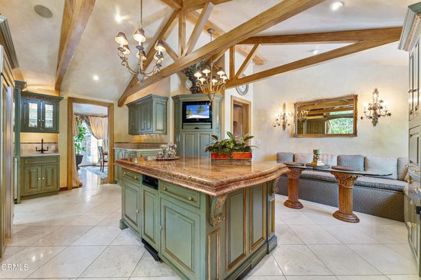 Chandelier, Interior, Kitchen, Pendant Lights, Recessed Lighting, Wooden Beams