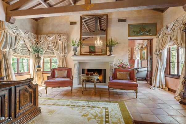 Chandelier, Fireplace, Interior, Wooden Beams