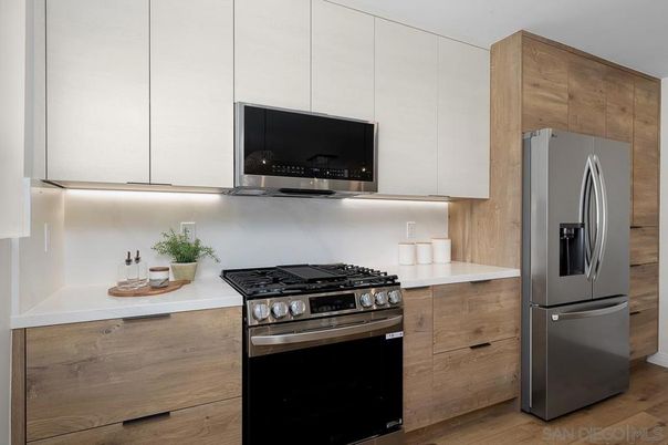 Interior, Kitchen, Stainless Steel Appliances, Wood Texture Flooring