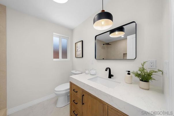 Bathroom, Dual Sink Vanities, Interior, Marble, Pendant Lights