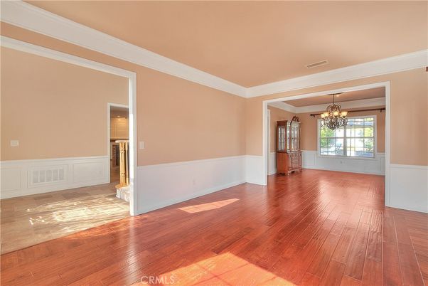 Chandelier, Empty room, Interior, Wood Texture Flooring