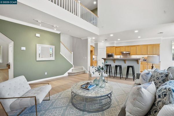 Interior, Kitchen, Living room, Recessed Lighting, Wood Texture Flooring