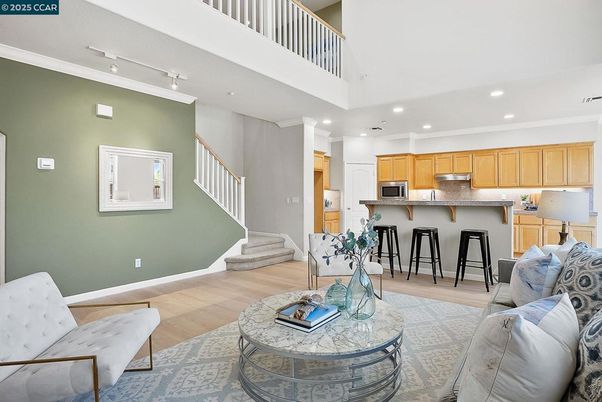 Interior, Kitchen, Living room, Recessed Lighting, Wood Texture Flooring
