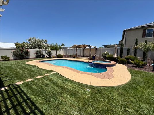 Backyard, Exterior, Pool