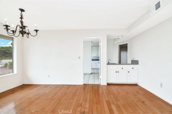 Chandelier, Empty room, Interior, Wood Texture Flooring
