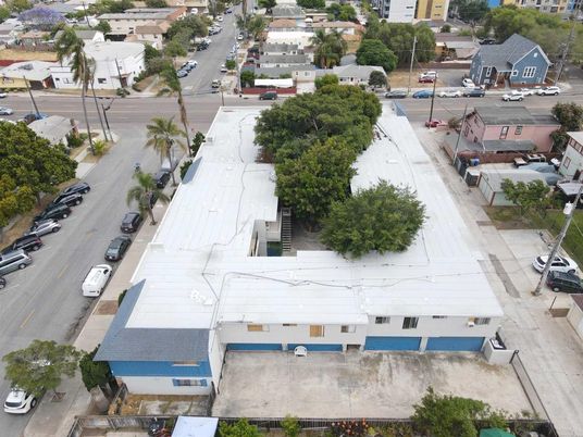 Exterior, Drone