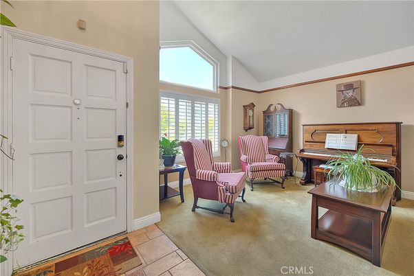 Interior, Living room, Piano