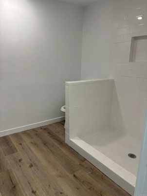 Bathroom, Interior, Recessed Lighting, Wood Texture Flooring