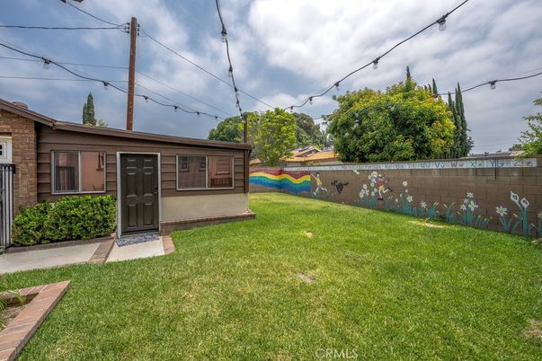 Backyard, Exterior