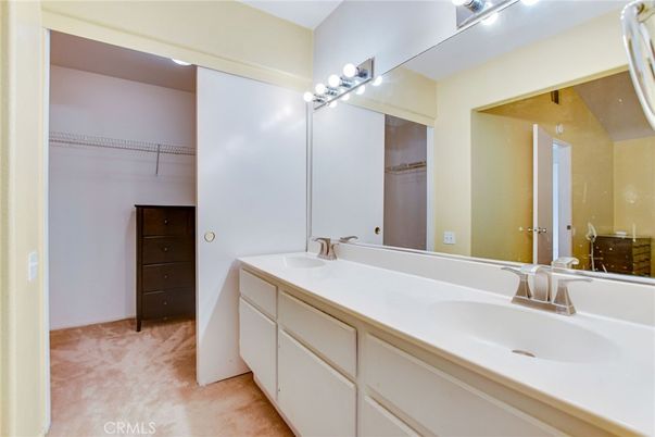 Bathroom, Dual Sink Vanities, Interior, Walk-in Closets
