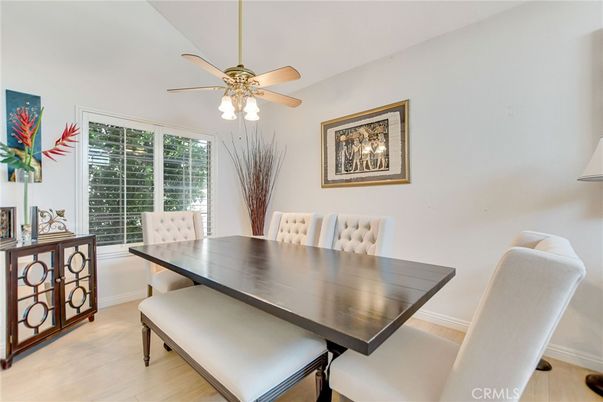 Dining room, Interior