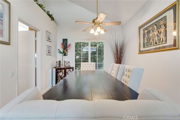 Dining room, Interior