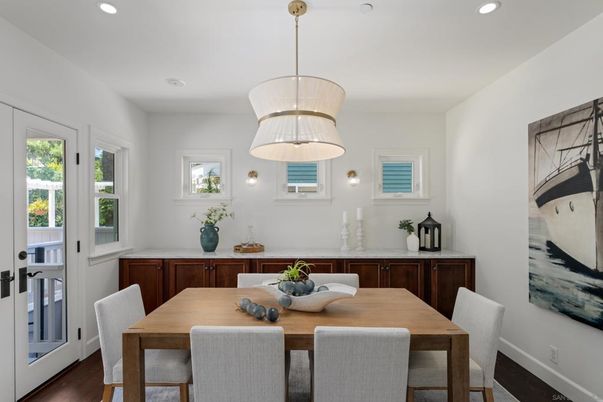 Dining room, Interior, Pendant Lights, Recessed Lighting, Wood Texture Flooring