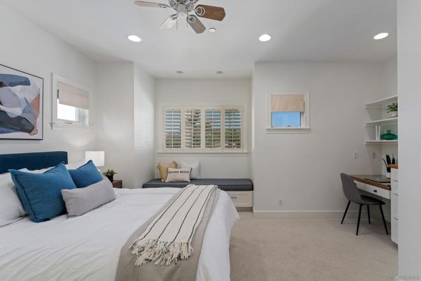 Bedroom, Interior, Recessed Lighting