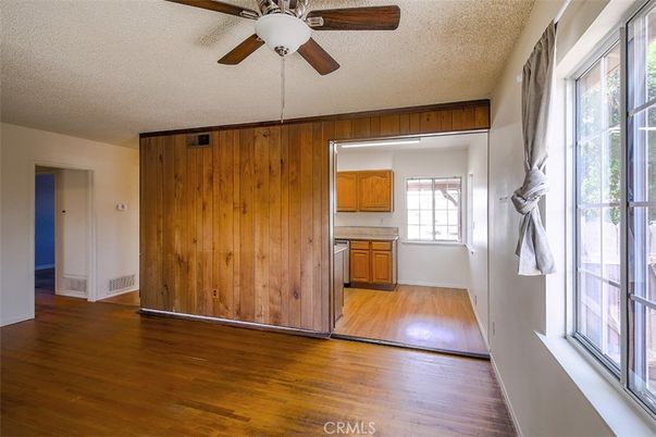 Empty room, Interior, Wood Texture Flooring, Wooden Walls