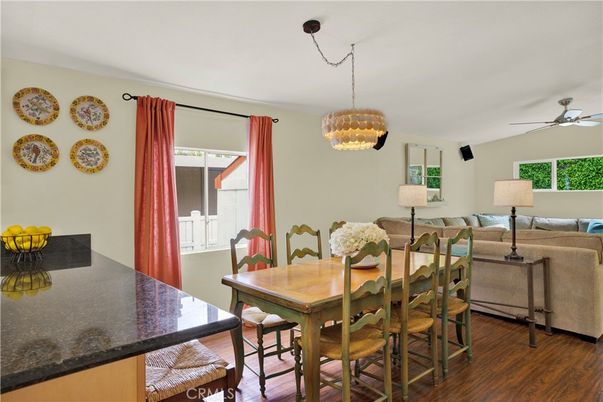 Chandelier, Dining room, Interior, Living room, Pendant Lights, Wood Texture Flooring