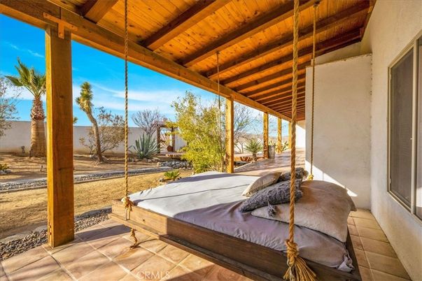 Exterior, Hot Tub