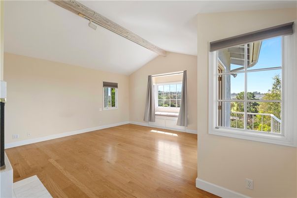 Empty room, Interior, Wooden Beams, Wood Texture Flooring